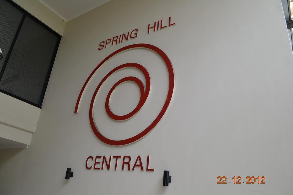 Spring Hill Central Apartments Брисбен Экстерьер фото