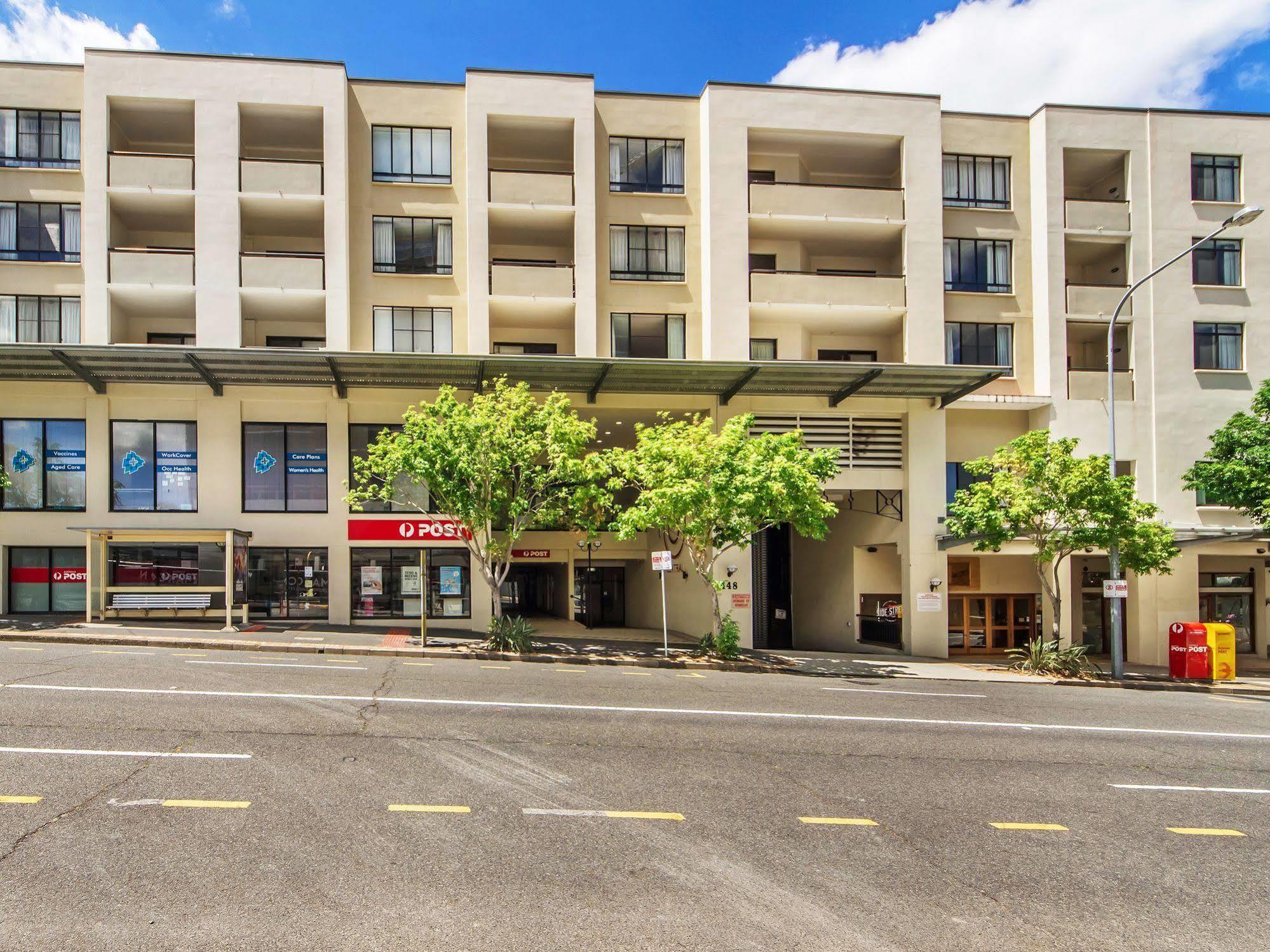 Spring Hill Central Apartments Брисбен Экстерьер фото